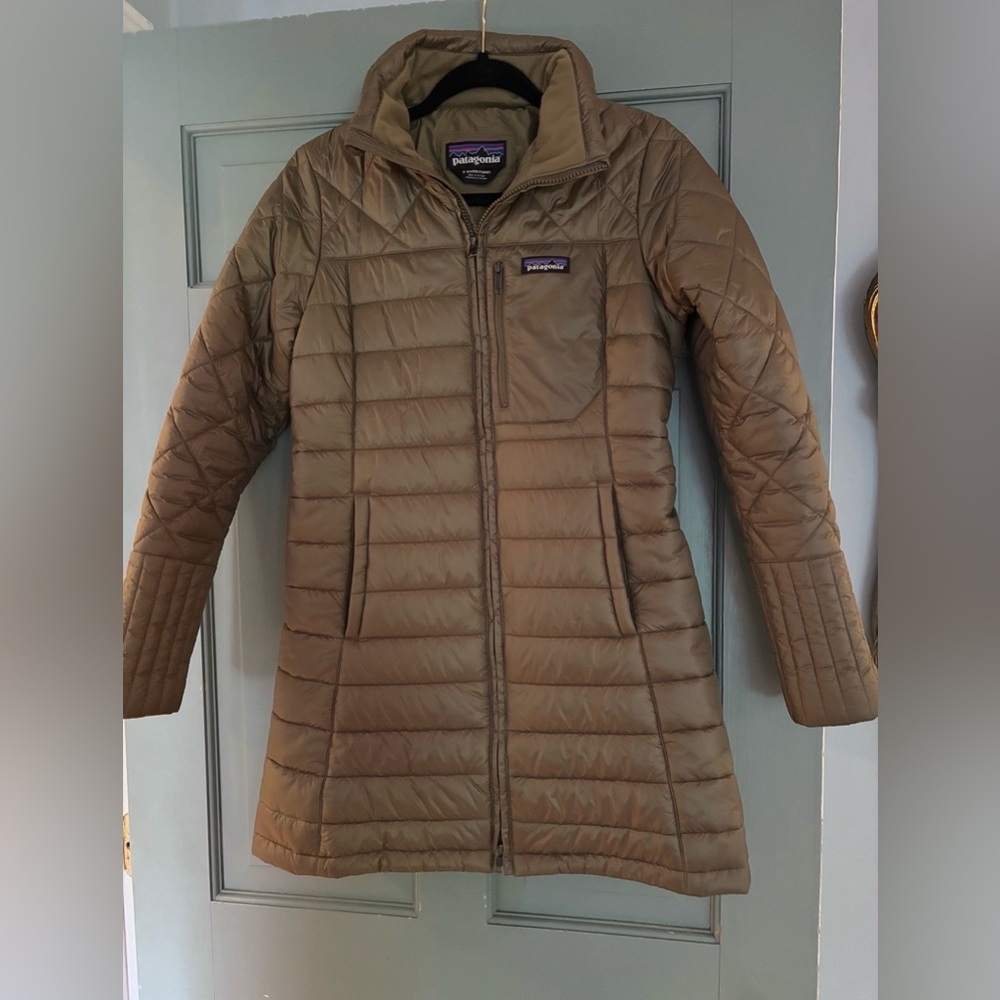 Patagonia Women's Long Quilted Puffer Coat in Tan/Olive color